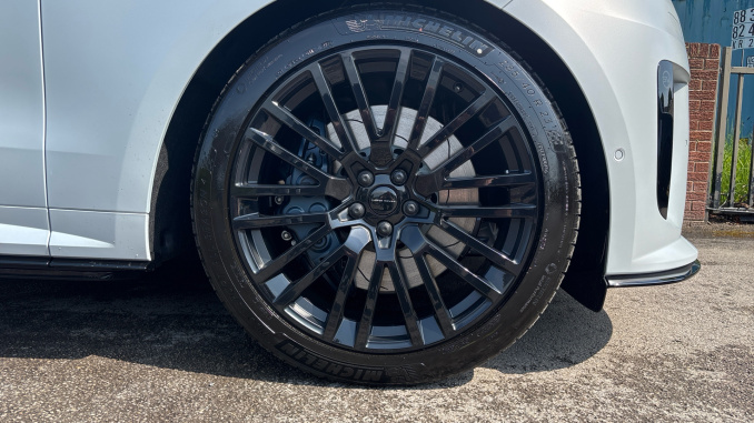 Land Rover Range Rover Sport 4.4 P635 V8 SV Ultimate Edition 5dr Auto Petrol Estate - Image 8